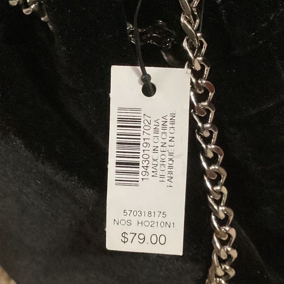 White House Black Market Black Velvet Crossbody Evening Bag Bucket Bag with Silv - Picture 11 of 14